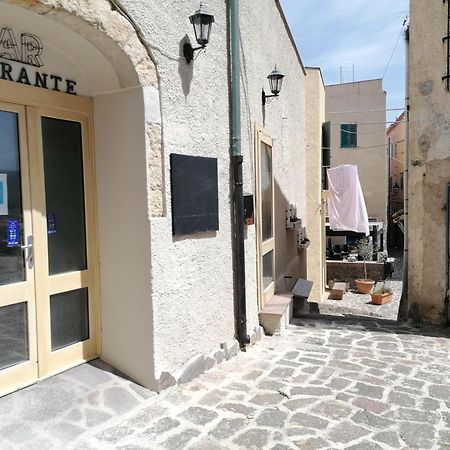 “Cielo E Mare”, Casetta Nel Cuore Del Borgo Antico / “Sky & Sea”, Charming In The Heart Of Old Village Castelsardo Exterior foto