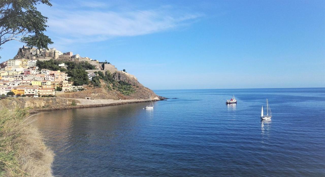 “Cielo E Mare”, Casetta Nel Cuore Del Borgo Antico / “Sky & Sea”, Charming In The Heart Of Old Village Castelsardo Exterior foto